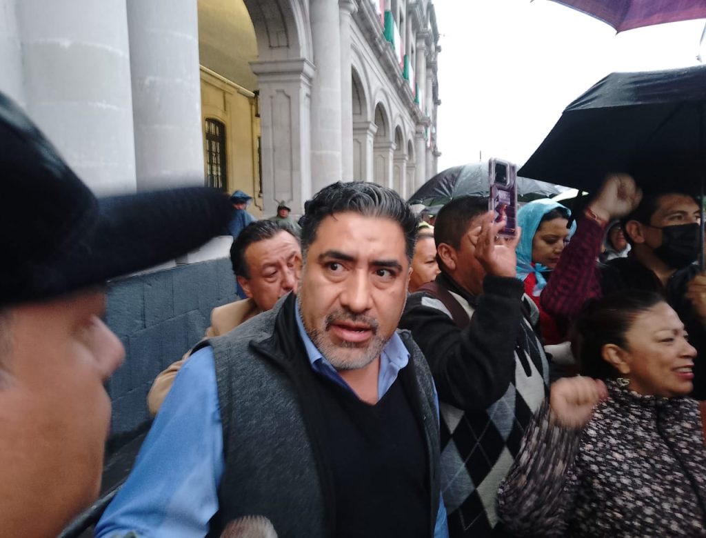 09facce3-0b99-4817-b094-3f75adeb7485