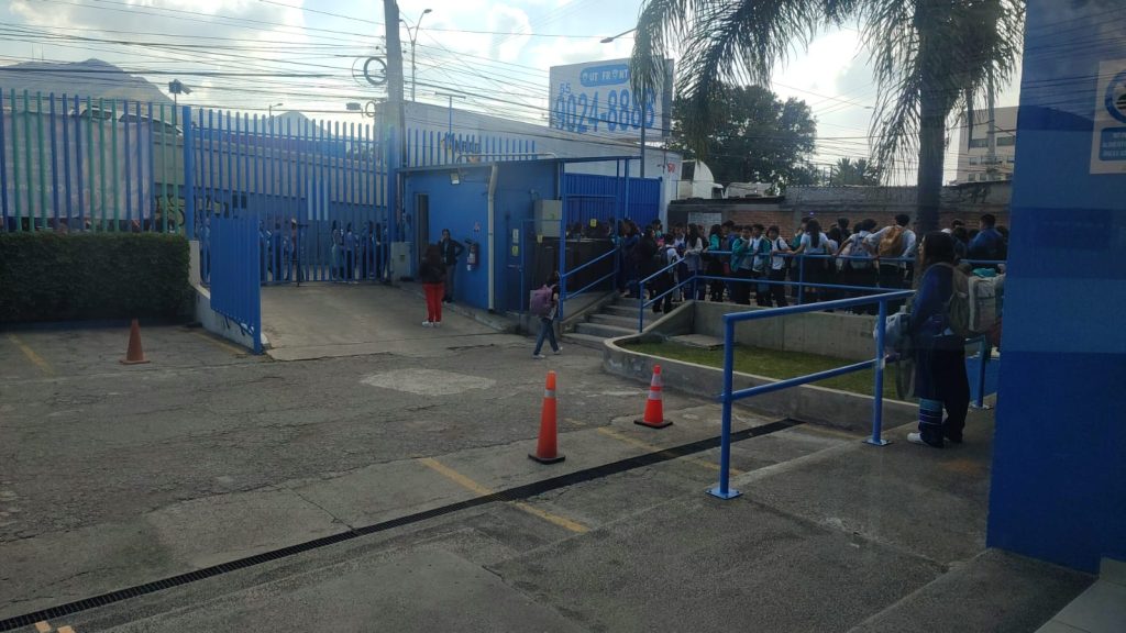 65cca73f-61b5-41ea-8517-de6b56a866e1