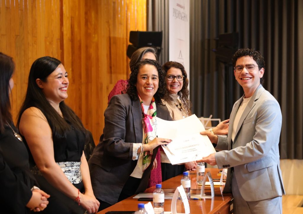 318b4096-a1c4-4fa7-ac45-b168f75ea19f