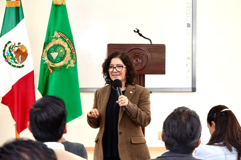 371f079b-1280-441c-ba89-c9695128bbc3