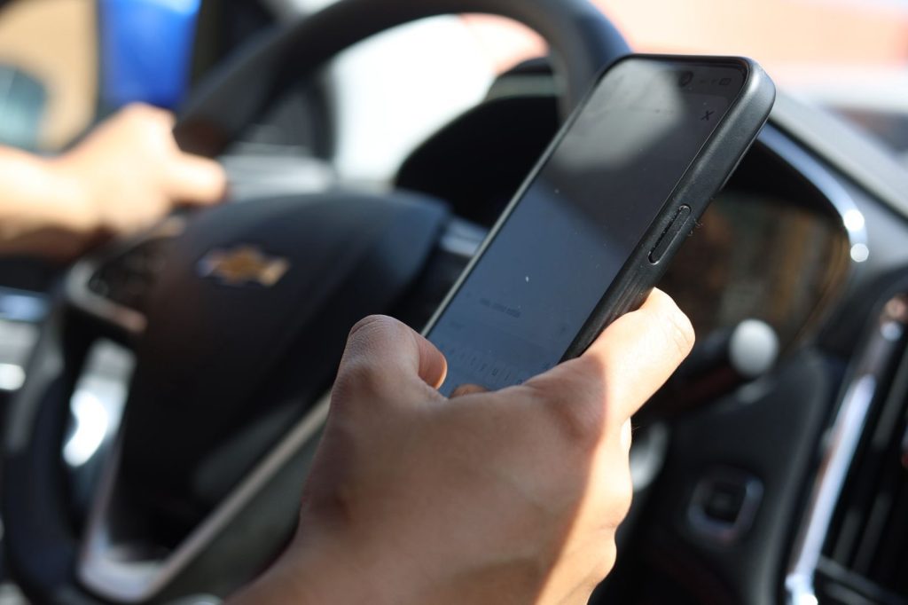 ef05bef5-44e5-42e1-a86e-e16650c245d2