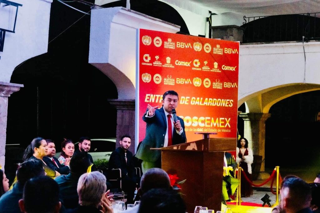 93d5e099-0d30-46e5-b9a4-8b97926f98fd