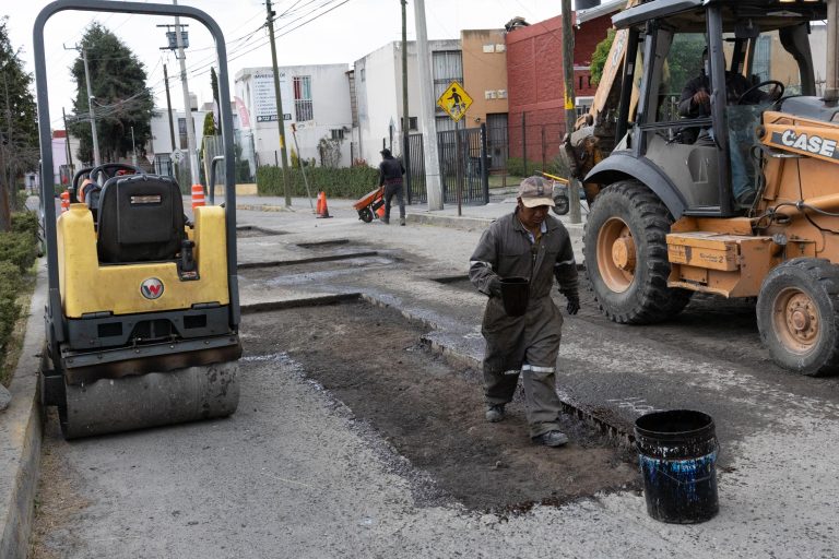 Programa intensivo de bacheo en Toluca lleva más de cinco mil puntos atendidos