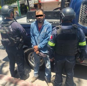 Recuperan vehículo con reporte de robo en Chimalhuacán