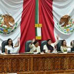 Aprueban medidas para uso de celulares en escuelas de nivel básico