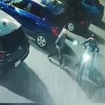 Moto ratones golpean de nuevo en Toluca: robo captado en estacionamiento de 3B