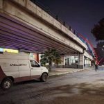 Pareja pierde la vida tras caer de puente vehicular en Paseo Tollocan, en Toluca