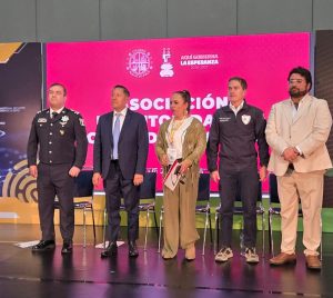 e1531a9e-73e1-4f83-b52b-a90e382e68b4
