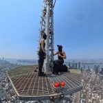 Escalan la punta del Empire State, despliegan pancarta y terminan comprometidos… y detenidos