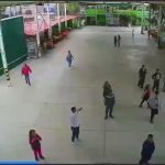 Enfrentamiento en escuela de Ixtapaluca genera protesta vial y cuestionamientos sobre el uso de la fuerza policial