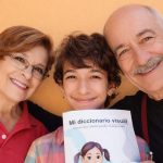Presentan diccionario visual para personas sordas y personas oyentes