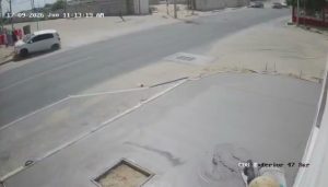 Cq3mkojD2FzixLyA-ezgif.com-video-screenshot