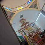 Hombre armado irrumpe en iglesia de Zinacantepec; policías logran someterlo en pleno altar