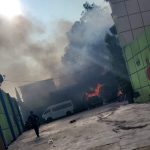 Explosión en gasera de Coacalco deja viviendas dañadas, un lesionado y animales con quemaduras