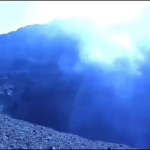 Llegan hasta el cráter del Popocatépetl y captan estruendos en zona prohibida